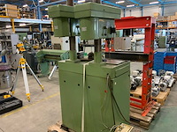 Aciera 2-rijigge tafelboormachine - afbeelding 4 van  14