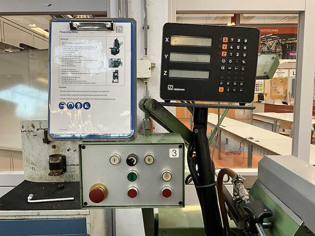 Aciera f3 freesmachine - afbeelding 7 van  8