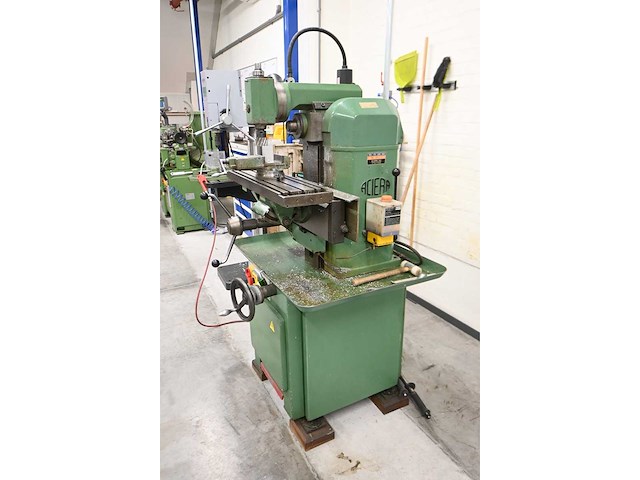 Aciera f3 freesmachine - afbeelding 4 van  10