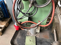 Aciera f3 universele freesmachine - afbeelding 1 van  9