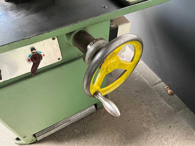 Aciera f3 universele freesmachine - afbeelding 7 van  9