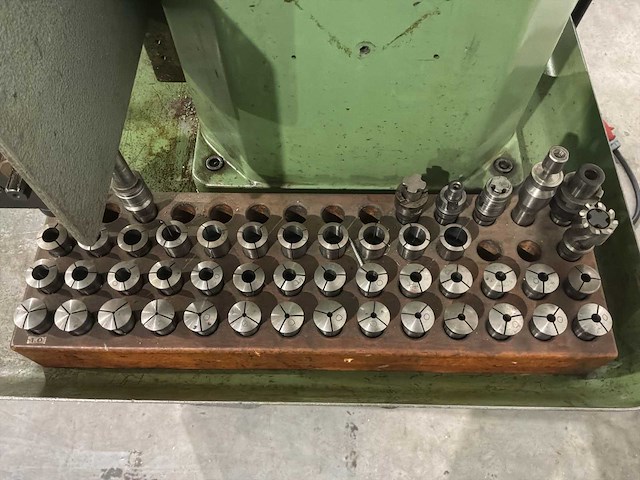 Aciera f3 universele freesmachine - afbeelding 13 van  21