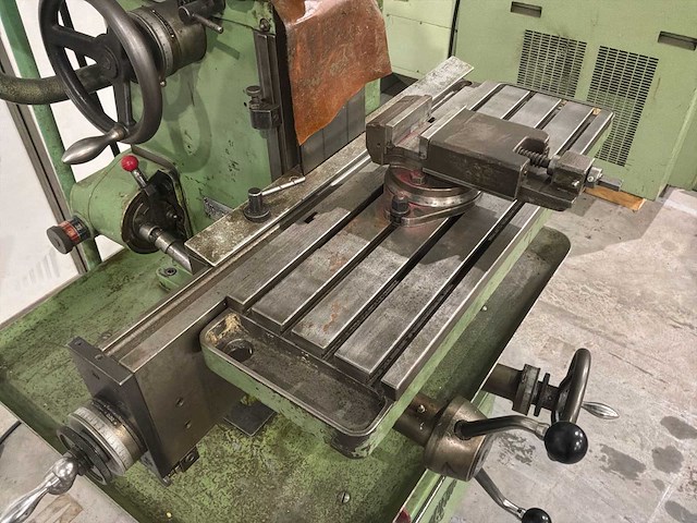 Aciera f3 universele freesmachine - afbeelding 21 van  21