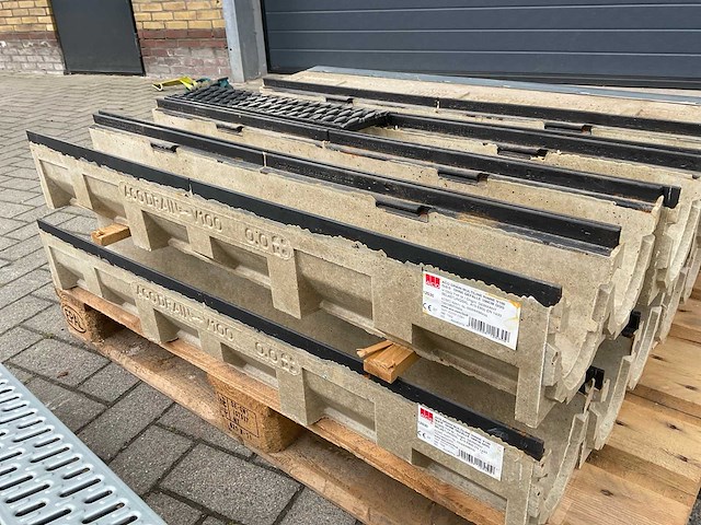 Aco drain multiline rinne v100 afvoergoten (11x) - afbeelding 3 van  7