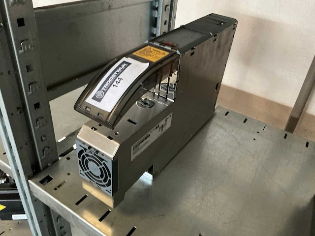 Acopos multi 8b0c0320hc00.00a-1 frequentieregelaar - afbeelding 2 van  3