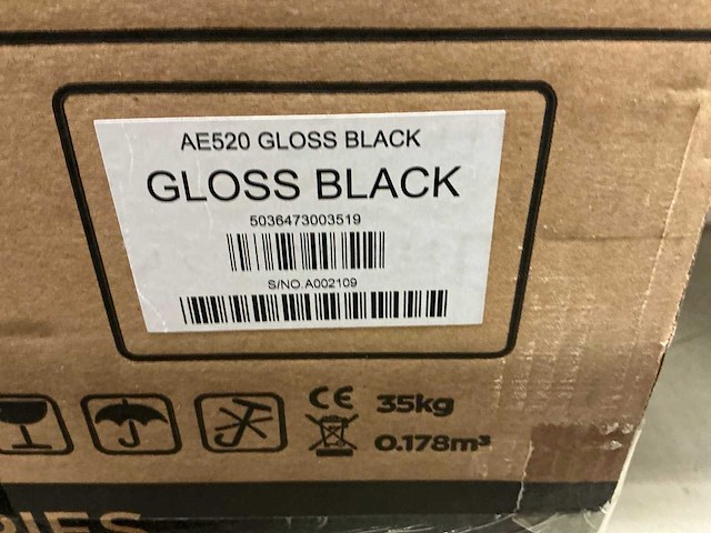 Acoustic energy ae520 gloss black vloerstaande speaker (2x) - afbeelding 4 van  4