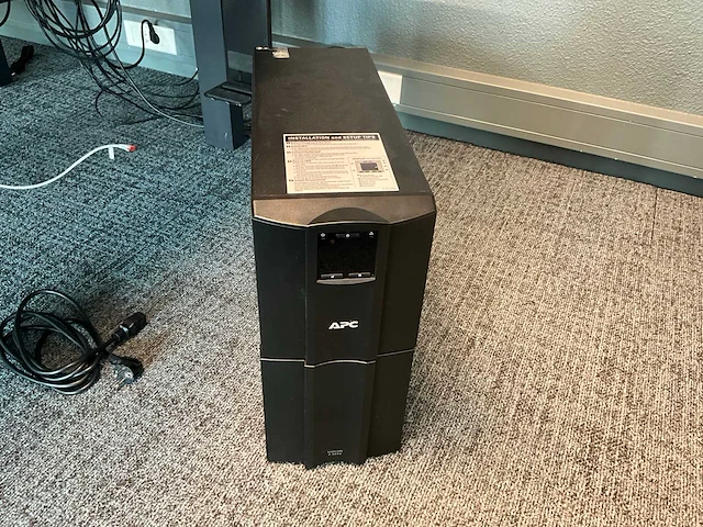 Acp smart ups c3000 noodstroomvoorzieningen - afbeelding 4 van  6