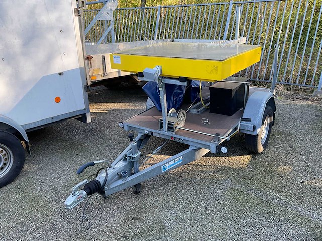 Actie aanhangwagen - afbeelding 11 van  12