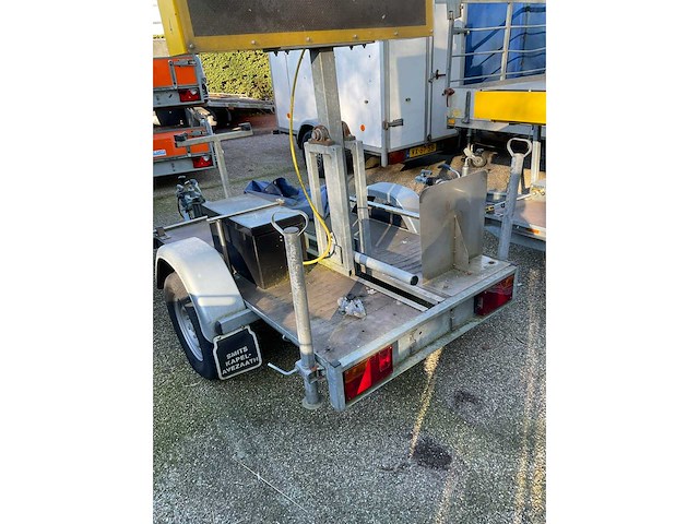 Actie aanhangwagen - afbeelding 4 van  18