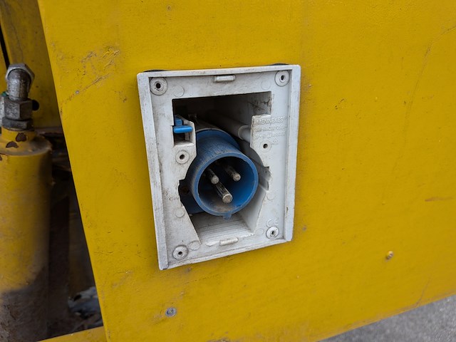 Actiewagen, salas | brimos, se, 2009 - afbeelding 6 van  24