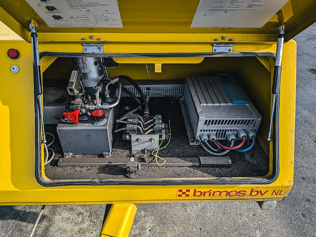 Actiewagen, sallas | brimos, se, 2009 - afbeelding 7 van  30