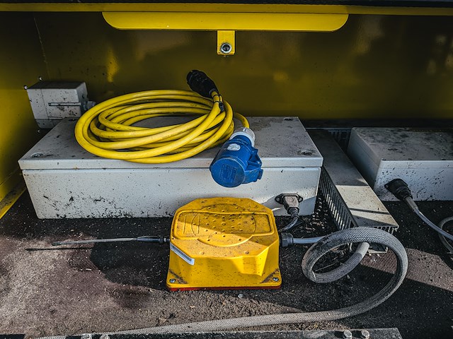 Actiewagen, sallas | brimos, se, 2009 - afbeelding 13 van  30