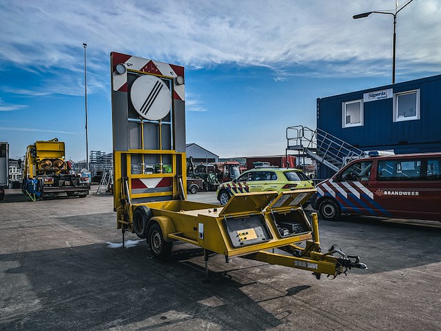 Actiewagen, sallas | brimos, se, 2009 - afbeelding 27 van  30