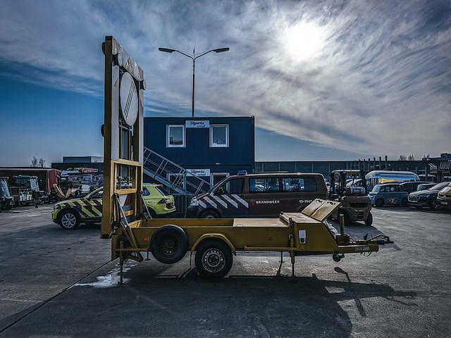 Actiewagen, sallas | brimos, se, 2009 - afbeelding 28 van  30