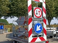 Actiewagen, verdegro, vd2 met diverse verkeersborden, 2005 - afbeelding 15 van  20