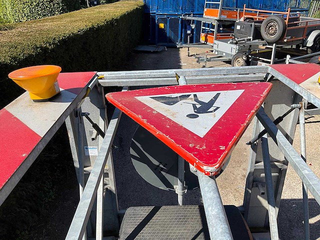 Actiewagen - afbeelding 4 van  6