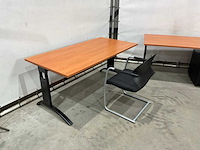 Actif - bureau tafels met stoelen en ladenblok - afbeelding 3 van  9