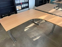 Actiforce hoekbureau (electrisch in hoogte verstelbaar) - afbeelding 2 van  6