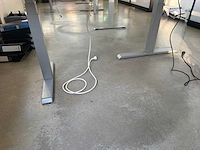 Actiforce hoekbureau (electrisch in hoogte verstelbaar) - afbeelding 7 van  7