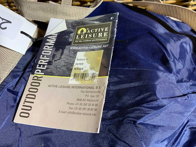 Active leisure auckland iii kampeertent - afbeelding 2 van  2