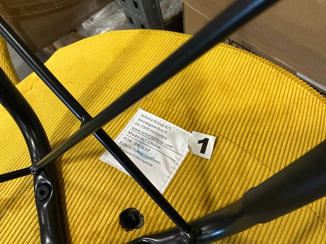 Actona eetkamerstoelen zithoogte 48cm (4x) - afbeelding 3 van  3