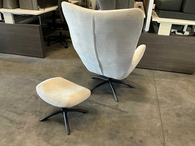 Actona roterende fauteuil met voetenbankje (2x) - afbeelding 5 van  5