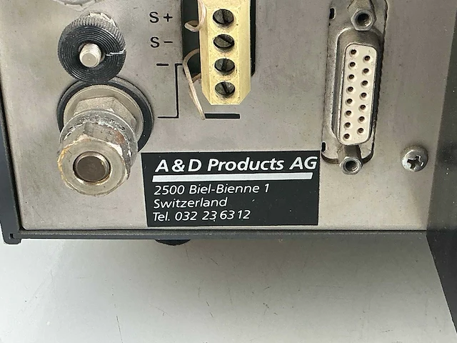 A&d sm3540 gelijkspanningsvoeding - afbeelding 5 van  5