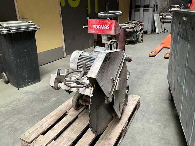 Adamas vz 1-5,5-s vloerenzaagmachine - afbeelding 1 van  8