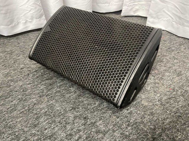 Adamson m15 monitor (2x) - afbeelding 1 van  6