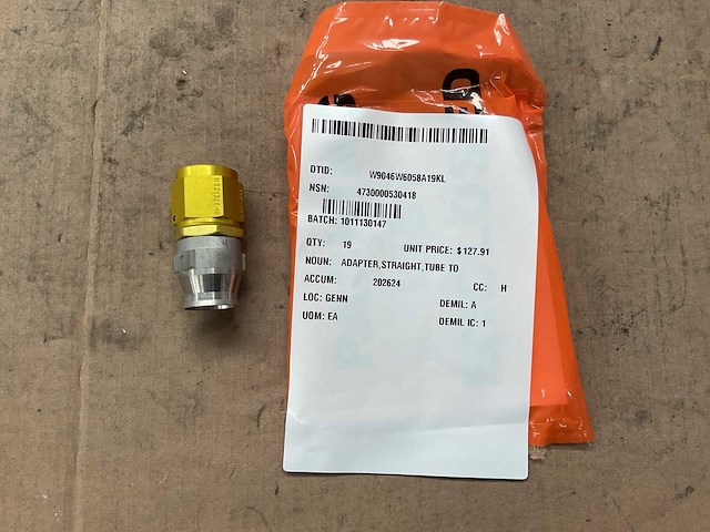 Adapter (19x) - afbeelding 1 van  5