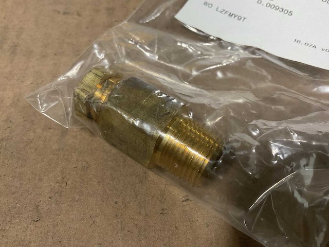 Adapter (6x) - afbeelding 1 van  4