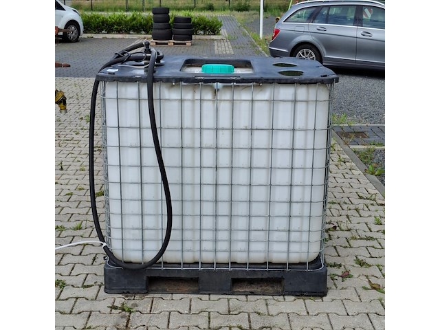 Adblue pomp met ibc-container, piusi, f00203090, 2023 - afbeelding 15 van  19
