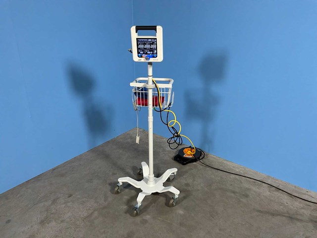 Adc - adview2 elektronische bloeddrukmeter - 2018 - afbeelding 1 van  7