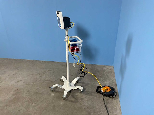 Adc - adview2 elektronische bloeddrukmeter - 2018 - afbeelding 2 van  7