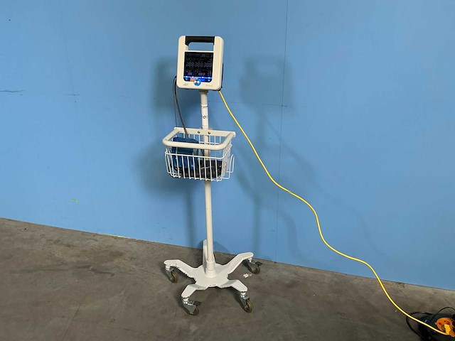 Adc europe bv - adview2 - elektrosnische bloeddrukmeter - 2018 - afbeelding 1 van  6