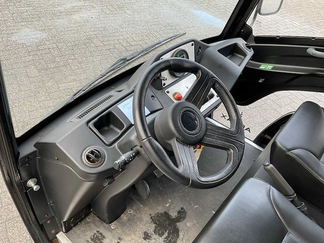 Addax motors - 2021 - elektrische personenauto - afbeelding 9 van  23