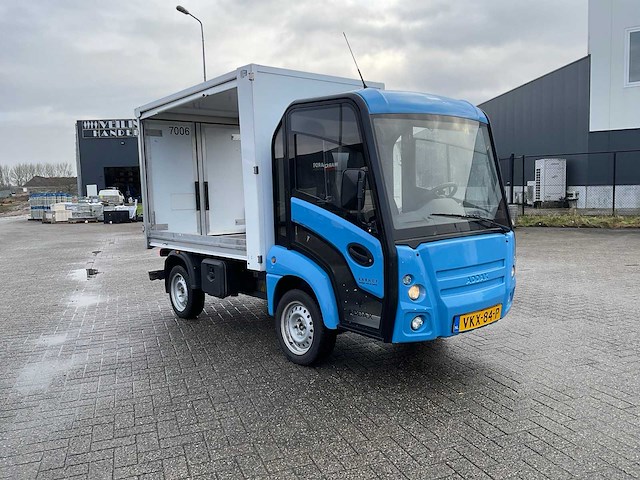 Addax motors - 2021 - elektrische personenauto - afbeelding 17 van  23