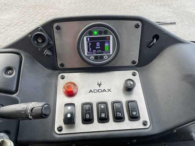 Addax motors - 2021 - elektrische personenauto - afbeelding 19 van  23