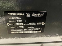 Addressograph 320 penning reliëf machine - afbeelding 1 van  2