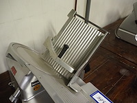 Ade - afbeelding 4 van  9