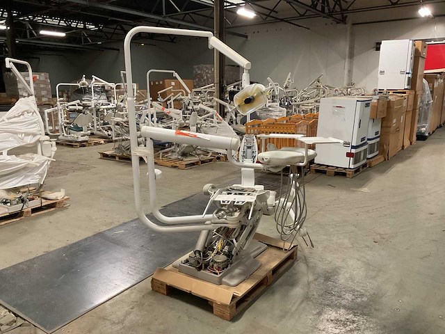 Adec tandartsstoel - afbeelding 1 van  10