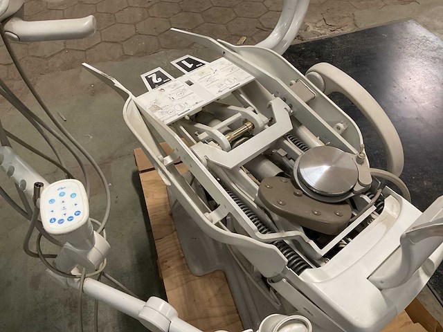 Adec tandartsstoel - afbeelding 6 van  10