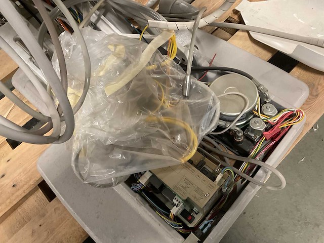 Adec tandartsstoel - afbeelding 10 van  10