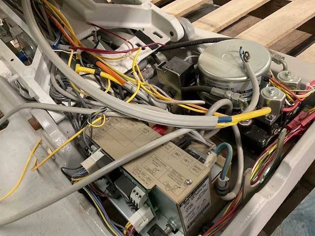 Adec tandartsstoel - afbeelding 9 van  10