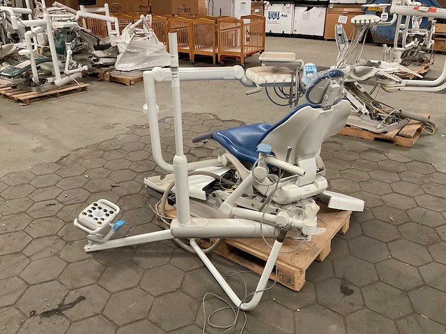 Adec tandartsstoel - afbeelding 3 van  9