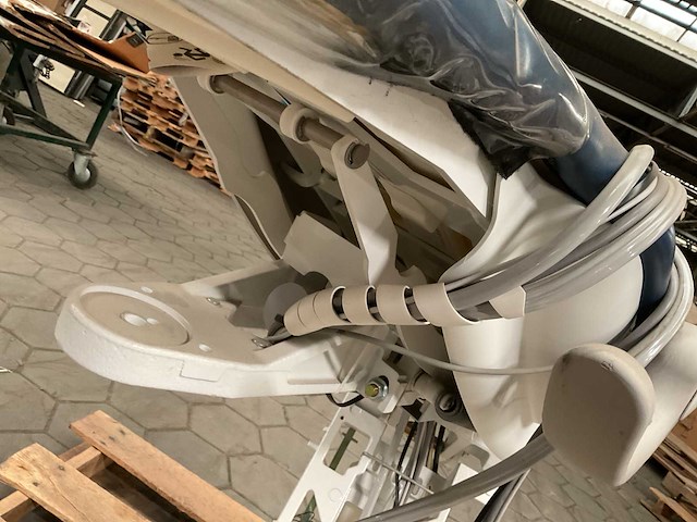 Adec tandartsstoel - afbeelding 6 van  7