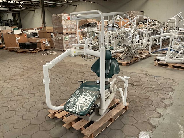 Adec tandartsstoel - afbeelding 1 van  9