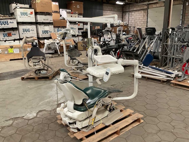 Adec tandartsstoel - afbeelding 3 van  9