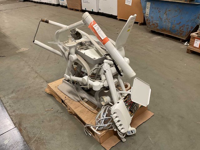 Adec verschillende onderdelen - afbeelding 2 van  9