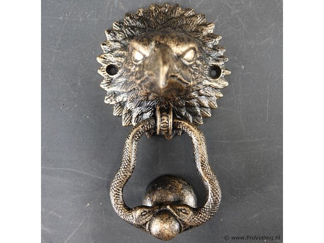 Adelaarshoofd als deurklopper - afbeelding 3 van  5